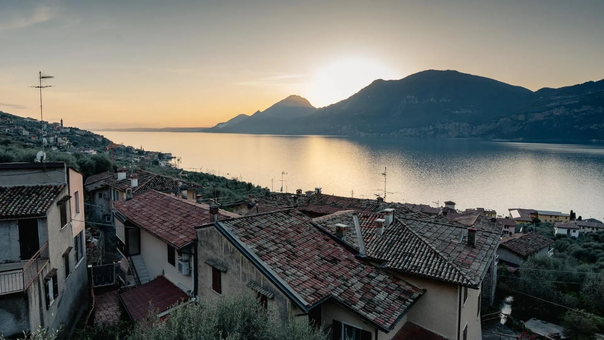 Feriehus Villa Nadya By Gardadoma Brenzone sul Garda